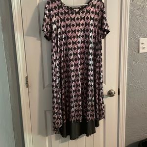 Lularoe Carly